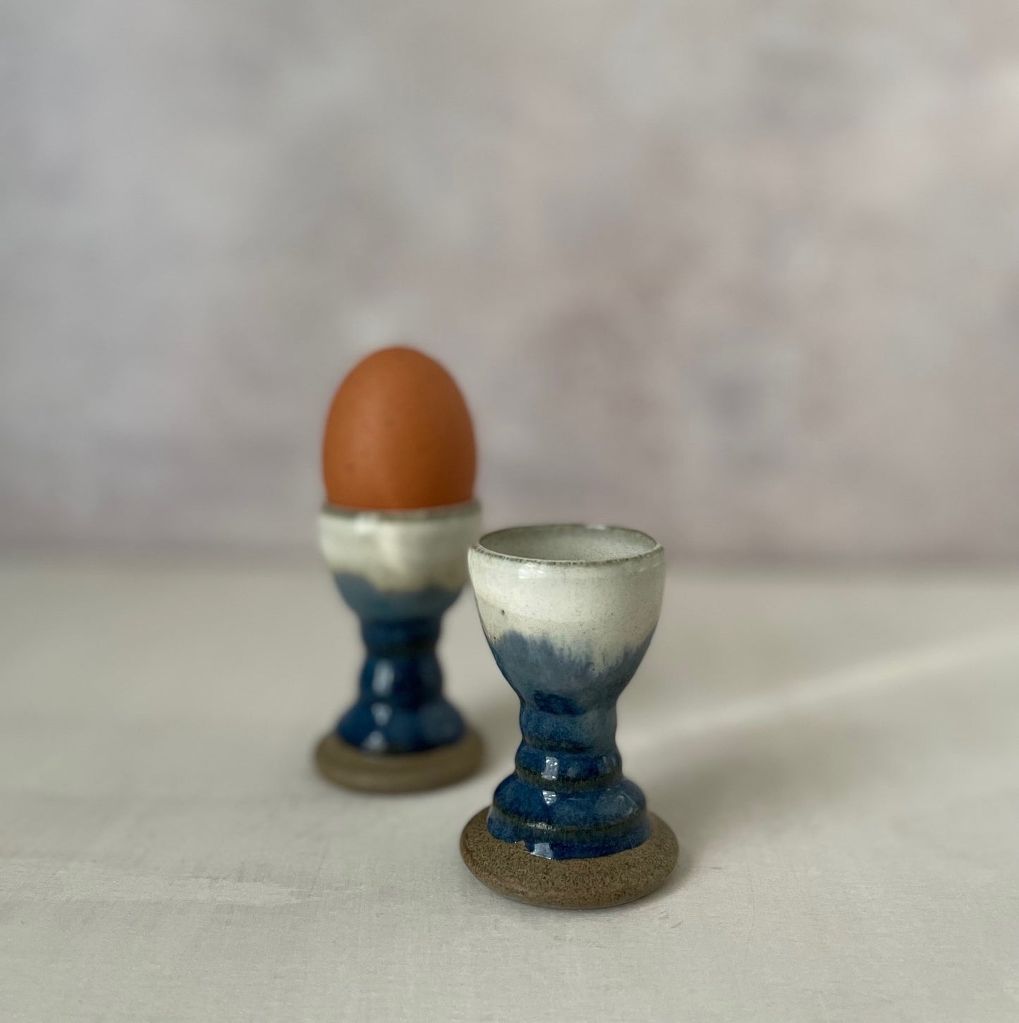 Egg cup - Ocean shore