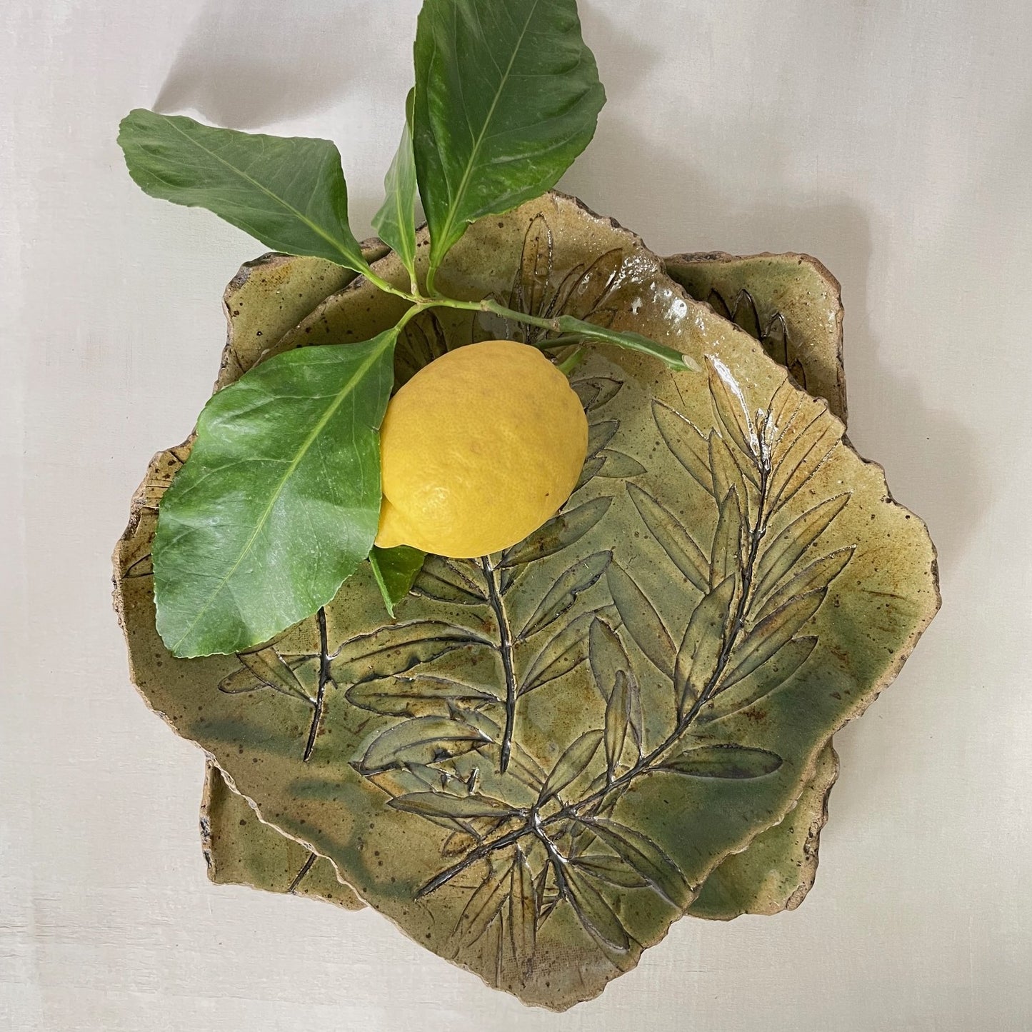 Platter - Olive print - Square